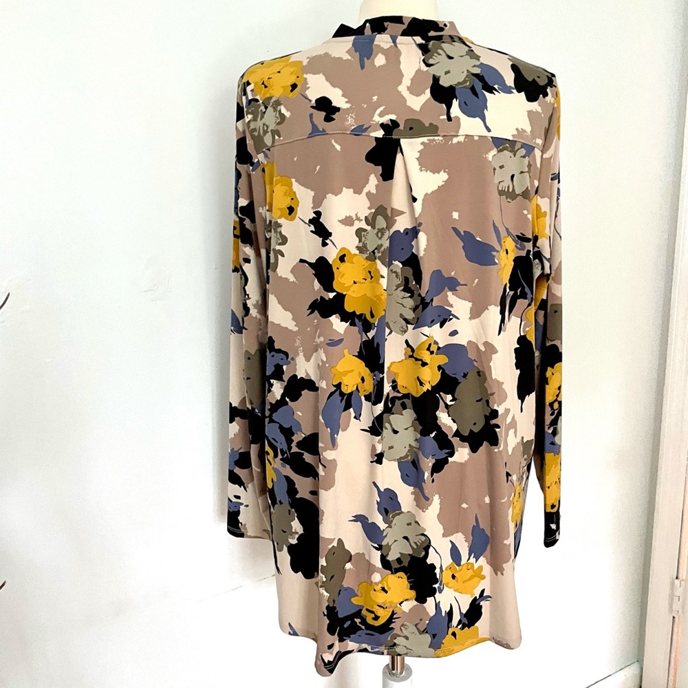 Bundle of two top size L - Picture 6 of 13